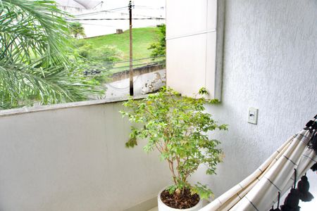 Apartamento à venda com 63m², 2 quartos e 2 vagas Apartamento à venda com 63m², 2 quartos e 2 vagasSala - Varanda