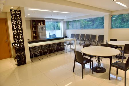 Apartamento à venda com 63m², 2 quartos e 2 vagas Apartamento à venda com 63m², 2 quartos e 2 vagasÁrea Comum - Salão de Festas