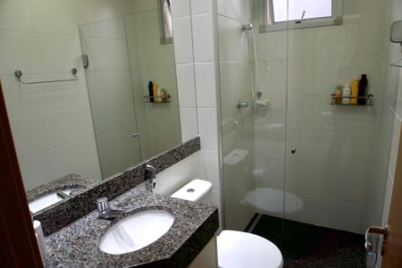 Apartamento à venda com 63m², 2 quartos e 2 vagas Apartamento à venda com 63m², 2 quartos e 2 vagasSuíte - Banheiro