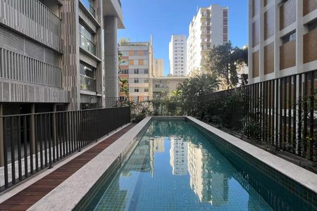 Studio à venda com 27m², 1 quarto e sem vagaPiscina