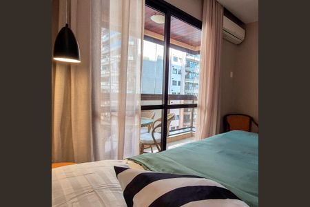 Quarto de apartamento para alugar com 1 quarto, 74m² em Barra da Tijuca, Rio de Janeiro