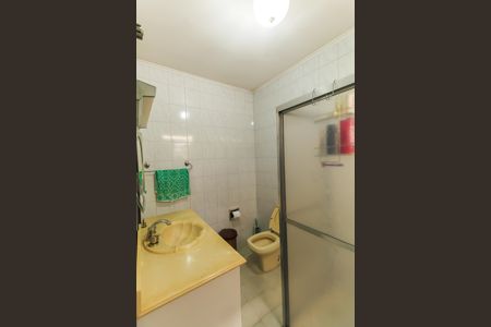 Casa à venda com 338m², 4 quartos e 4 vagasBanheiro 3
