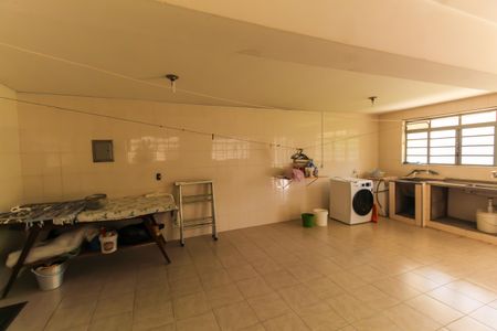 Casa à venda com 338m², 4 quartos e 4 vagasÁrea de Serviço
