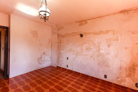 Casa à venda com 338m², 4 quartos e 4 vagasQuarto 3 - Suíte