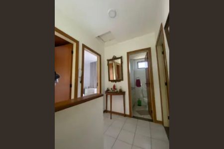 Casa de condomínio para alugar com 140m², 4 quartos e 2 vagas