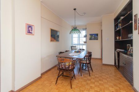 Apartamento para alugar com 2 quartos, 96m² em Farroupilha, Porto Alegre