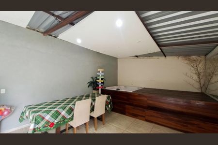 Casa para alugar com 140m², 3 quartos e sem vaga