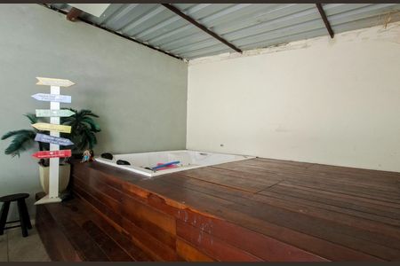 Casa para alugar com 140m², 3 quartos e sem vaga