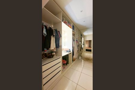 Casa para alugar com 140m², 3 quartos e sem vaga