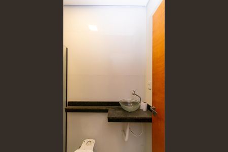Apartamento para alugar com 40m², 2 quartos e sem vagaBanheiro