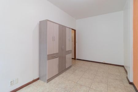 Sala de apartamento para alugar com 1 quarto, 52m² em Centro Histórico, Porto Alegre