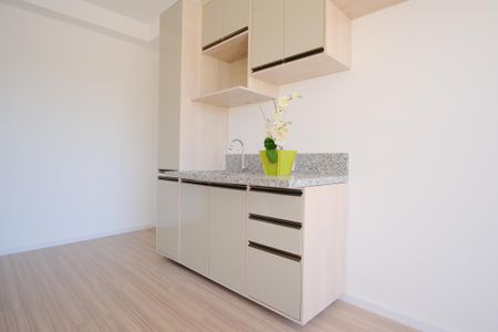 Cozinha de kitnet/studio para alugar com 1 quarto, 26m² em Penha de França, São Paulo