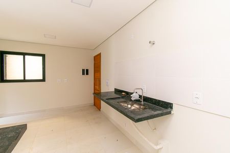Apartamento para alugar com 36m², 2 quartos e sem vaga Apartamento para alugar com 36m², 2 quartos e sem vagaCozinha e Área de Serviço