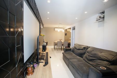 Sala de apartamento para alugar com 3 quartos, 74m² em Freguesia (jacarepaguá), Rio de Janeiro