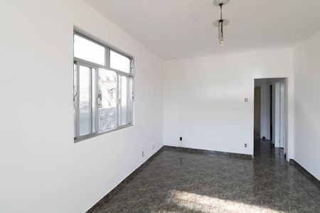 Casa para alugar com 90m², 2 quartos e sem vaga Casa para alugar com 90m², 2 quartos e sem vagaSala