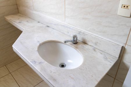 Casa para alugar com 90m², 2 quartos e sem vaga Casa para alugar com 90m², 2 quartos e sem vagaBanheiro