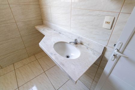Casa para alugar com 90m², 2 quartos e sem vaga Casa para alugar com 90m², 2 quartos e sem vagaBanheiro