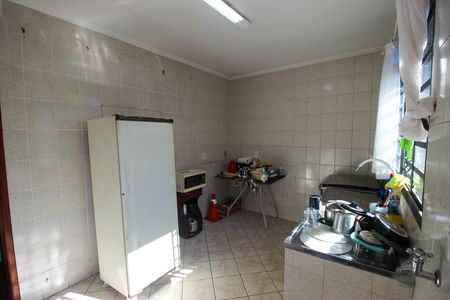 Casa para alugar com 140m², 3 quartos e 3 vagasCozinha