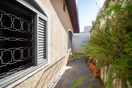 Casa para alugar com 140m², 3 quartos e 3 vagas Casa para alugar com 140m², 3 quartos e 3 vagasCorredor