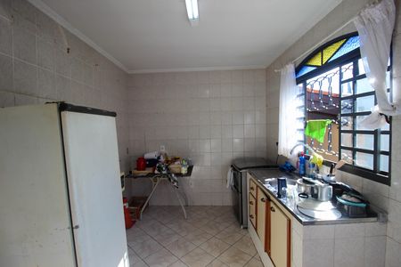 Casa para alugar com 140m², 3 quartos e 3 vagasCozinha