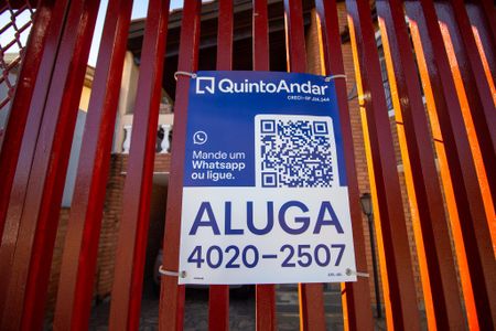 Casa para alugar com 140m², 3 quartos e 3 vagas Casa para alugar com 140m², 3 quartos e 3 vagasPlaquinha