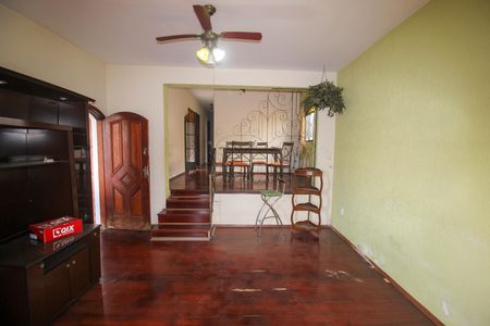 Sala de casa para alugar com 3 quartos, 140m² em Jardim Emília, Sorocaba