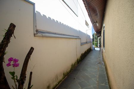 Casa para alugar com 140m², 3 quartos e 3 vagas Casa para alugar com 140m², 3 quartos e 3 vagasCorredor