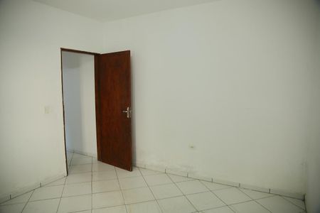 Casa para alugar com 60m², 1 quarto e sem vagaQuarto 