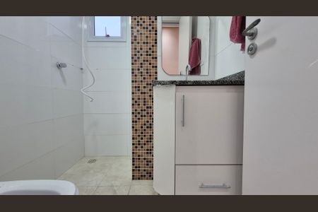 Apartamento para alugar com 58m², 2 quartos e 1 vagaBanheiro 