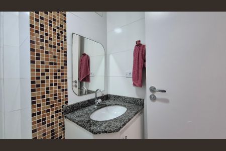 Apartamento para alugar com 58m², 2 quartos e 1 vagaBanheiro 