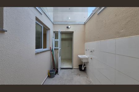 Vista  de apartamento para alugar com 2 quartos, 58m² em Parque Novo Oratório, Santo André