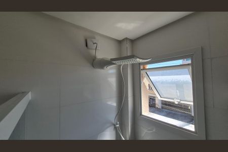 Apartamento para alugar com 58m², 2 quartos e 1 vagaBanheiro da suíte 