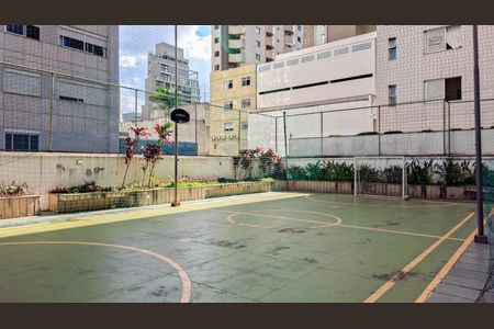 Apartamento à venda com 175m², 4 quartos e 2 vagasQuadra