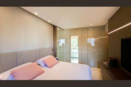 Quarto de apartamento à venda com 4 quartos, 175m² em Lourdes, Belo Horizonte