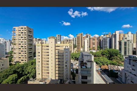 Sala de apartamento à venda com 4 quartos, 175m² em Lourdes, Belo Horizonte