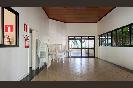 Apartamento à venda com 175m², 4 quartos e 2 vagasÁrea comum - Salão de festas