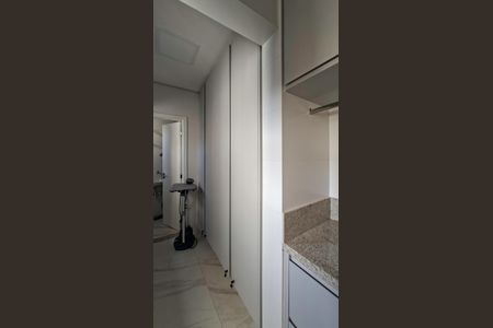 Apartamento à venda com 175m², 4 quartos e 2 vagasCozinha e Área de Serviço