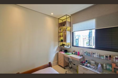 Apartamento à venda com 175m², 4 quartos e 2 vagasQuarto 4