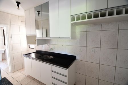 Apartamento para alugar com 73m², 3 quartos e 2 vagasCozinha