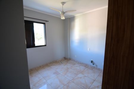 Apartamento para alugar com 73m², 3 quartos e 2 vagasQuarto 3 - Suíte