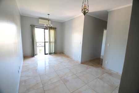 Sala de apartamento para alugar com 3 quartos, 73m² em Vila Guararapes, Campinas