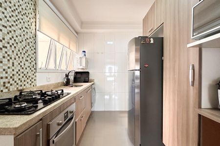 Apartamento à venda com 123m², 3 quartos e 2 vagasCozinha