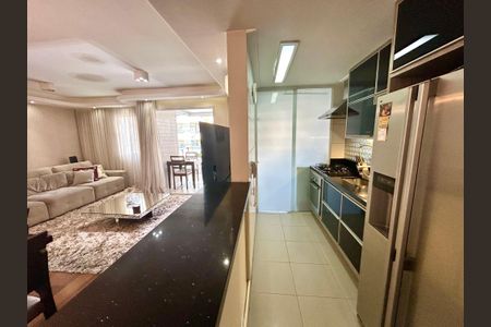 Apartamento à venda com 80m², 2 quartos e 2 vagas Apartamento à venda com 80m², 2 quartos e 2 vagasCozinha