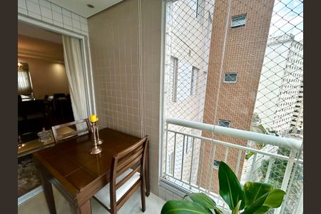 Apartamento à venda com 80m², 2 quartos e 2 vagas Apartamento à venda com 80m², 2 quartos e 2 vagasVaranda da Sala