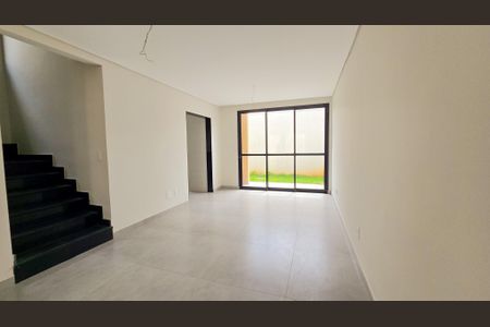 Casa de Condomínio à venda com 4 quartos, 124m² em Ouro Preto, Belo Horizonte