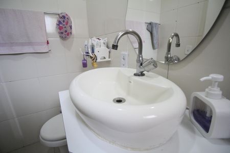 Apartamento para alugar com 65m², 2 quartos e 1 vagaBanheiro 