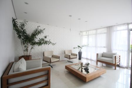 Apartamento para alugar com 65m², 2 quartos e 1 vagaHall de entrada