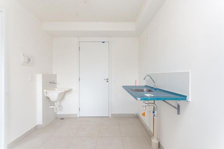 Cozinha Americana de apartamento para alugar com 1 quarto, 25m² em Parque Industrial Tomas Edson, São Paulo