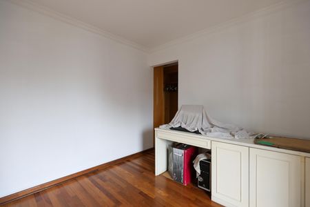 Apartamento à venda com 160m², 3 quartos e 3 vagas Apartamento à venda com 160m², 3 quartos e 3 vagasSuíte 1