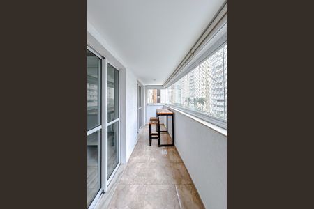 Varanda de apartamento para alugar com 5 quartos, 126m² em Vila Gomes Cardim, São Paulo
